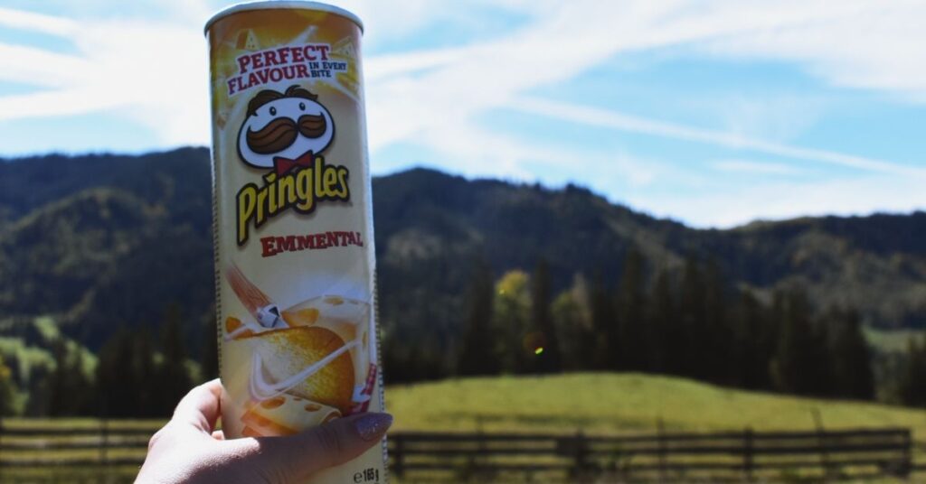 How big is a pringles can